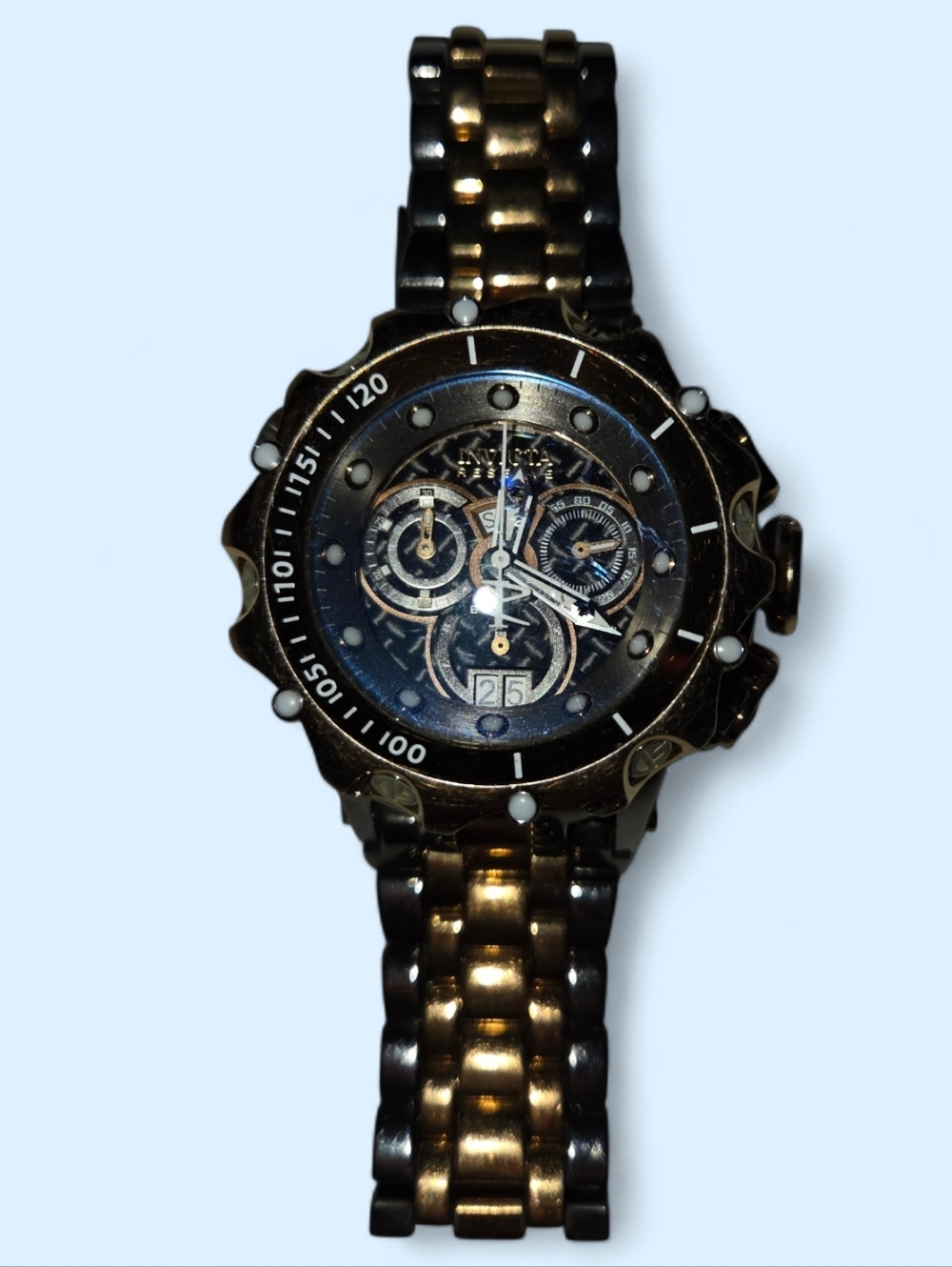 Invicta Reserve Venom Shutter Model 36585 Swiss Ronda 5050.C Quartz Chronograph